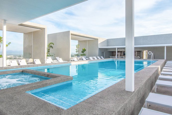 Imagen de la piscina del Hotel Mio Vallarta - Adults Only. Foto 20