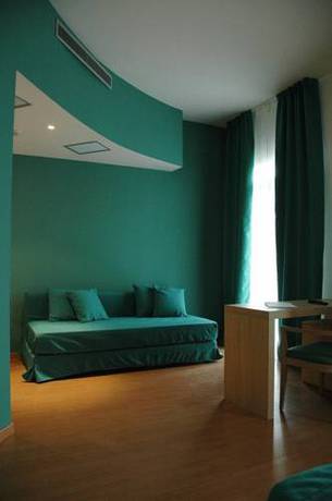 Imagen de la habitación del Hotel Mioni Royal San. Foto 11