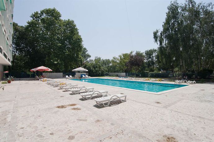 Imagen de la piscina del Hotel Miorita, NEPTUN - OLIMP. Foto 15