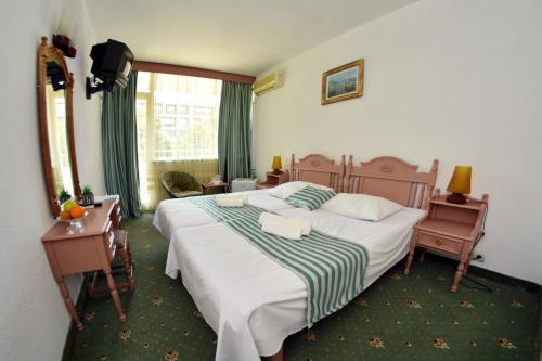 Imagen general del Hotel Miorita Neptun. Foto 4