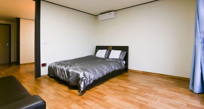 Imagen general del Hotel Mir House 1157. Foto 3