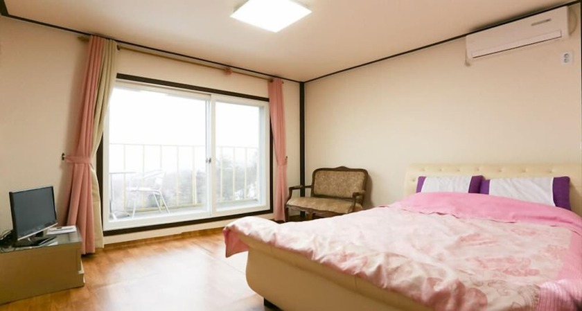 Imagen general del Hotel Mir House 1157. Foto 6