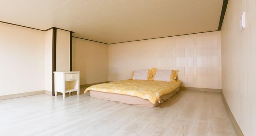 Imagen de la habitación del Hotel Mir House 1157. Foto 16