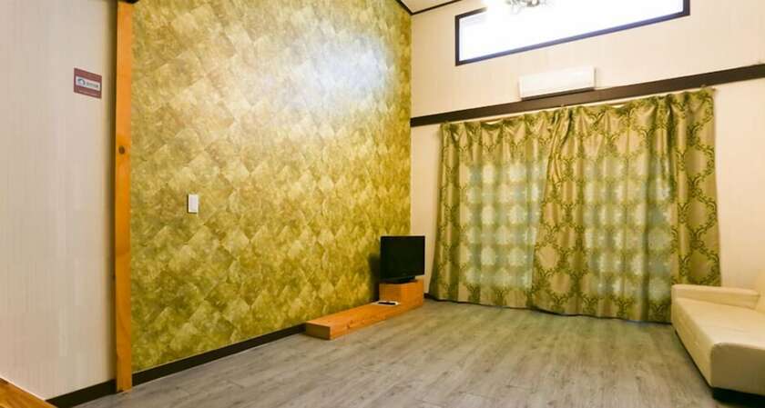 Imagen de la habitación del Hotel Mir House 1157. Foto 17