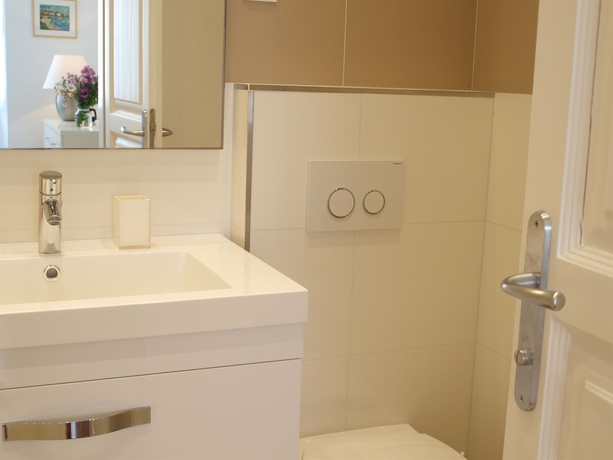 Imagen de la habitación del Hotel MirÓ Studio Apartments. Foto 5