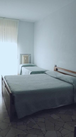 Imagen de la habitación del Hotel Mira, Biumo Superiore. Foto 1