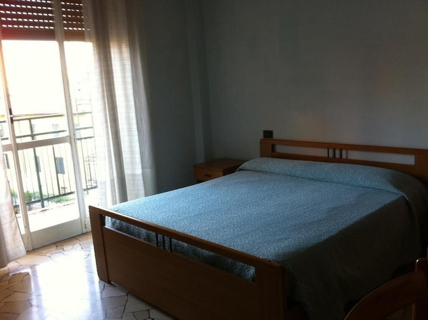 Imagen de la habitación del Hotel Mira, Biumo Superiore. Foto 4