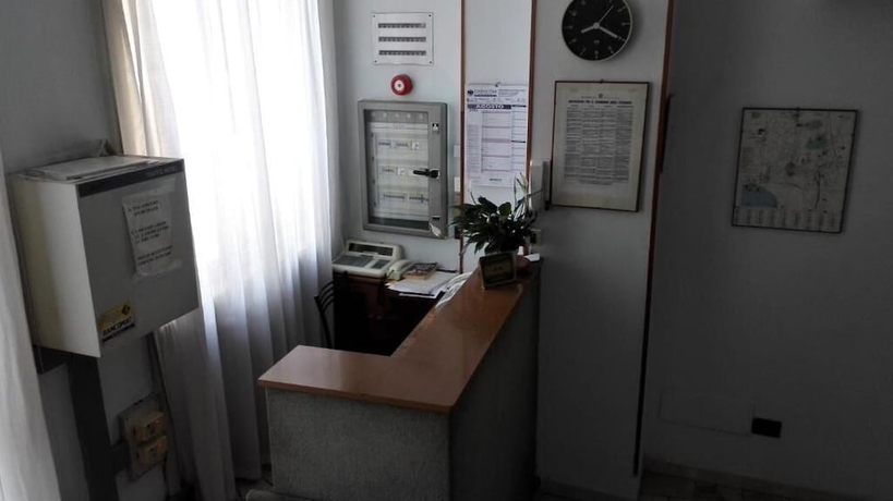Imagen de los interiores del Hotel Mira, Biumo Superiore. Foto 16