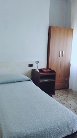 Imagen de la habitación del Hotel Mira, Biumo Superiore. Foto 11
