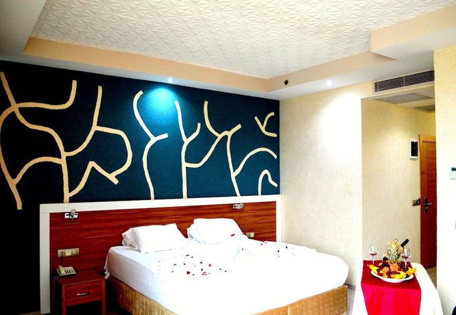 Imagen de la habitación del Hotel Mira Blue. Foto 10
