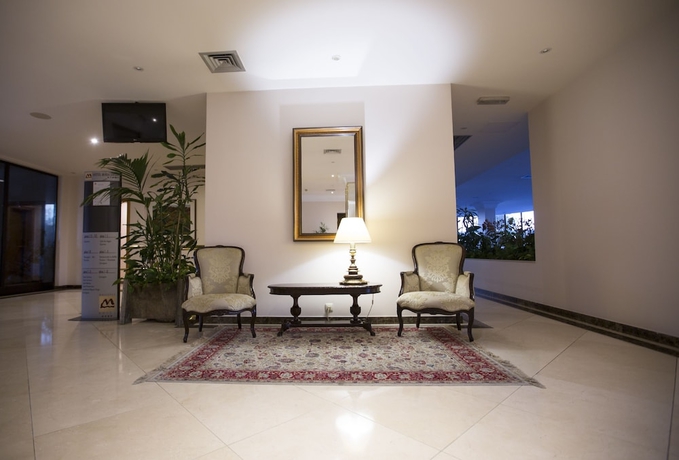 Imagen de los interiores del Hotel Mira Corgo. Foto 19