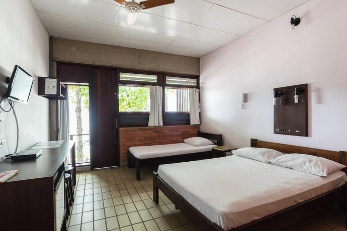 Imagen general del Hotel Mira Mar&eacute; Praia. Foto 7