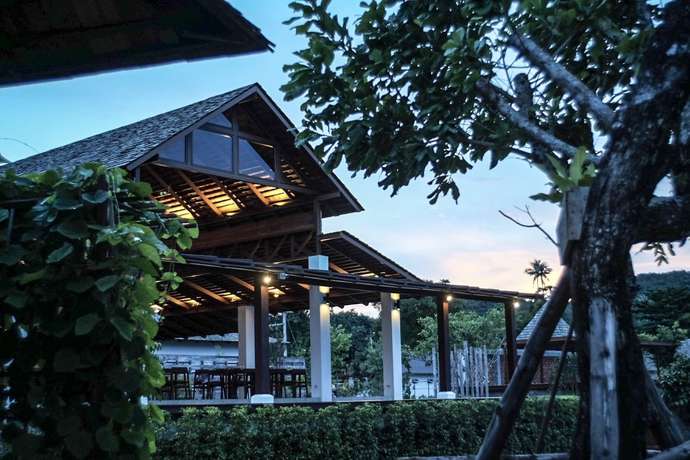 Imagen de los interiores del Hotel Mira Montra Resort Koh Mak. Foto 20