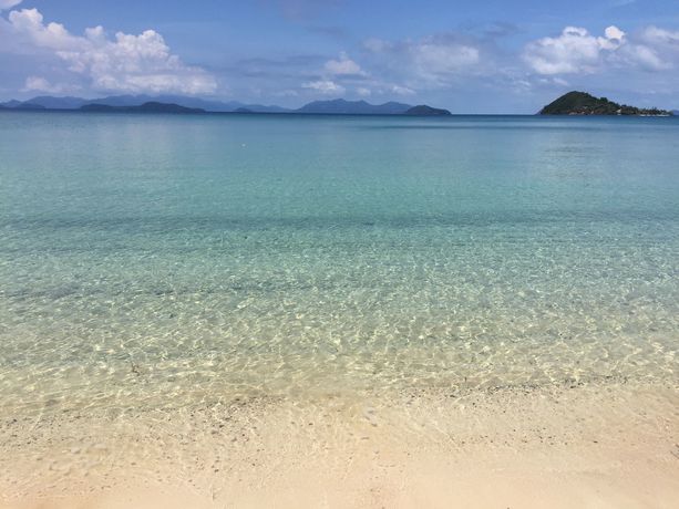 Imagen del bar/restaurante del Hotel Mira Montra Resort Koh Mak. Foto 5