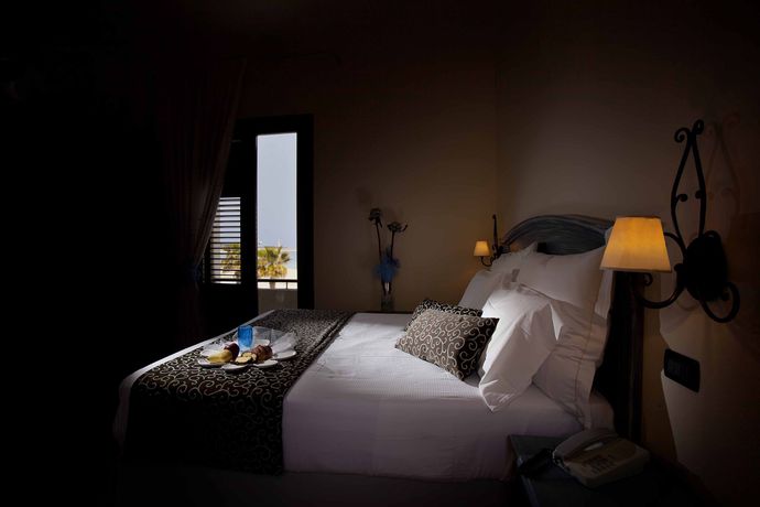 Imagen del bar/restaurante del Hotel Mira Spiaggia. Foto 4