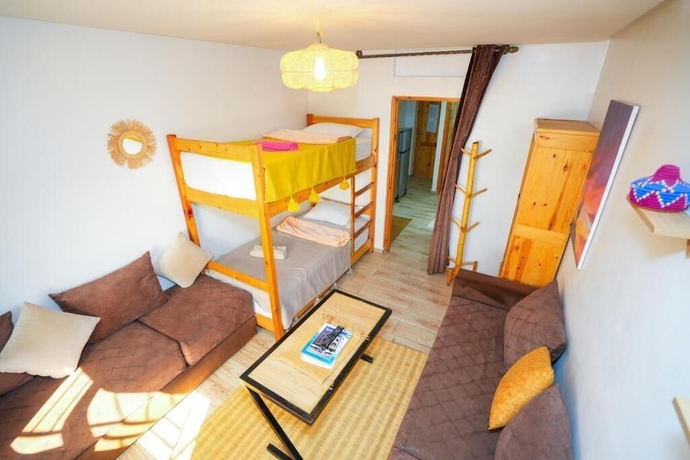 Imagen de la habitación del Hotel MiraMar Surf AnzA. Foto 15