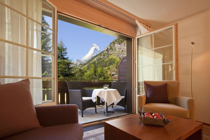 Imagen de la habitación del Hotel Mirabeau Alpine. Foto 2