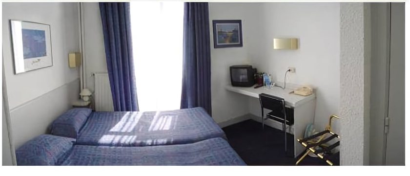 Imagen de la habitación del Hotel Mirabeau, Bruselas. Foto 13