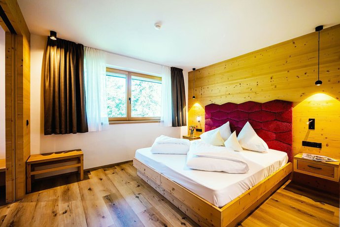 Imagen de la habitación del Hotel Mirabel, San Vigilio. Foto 7