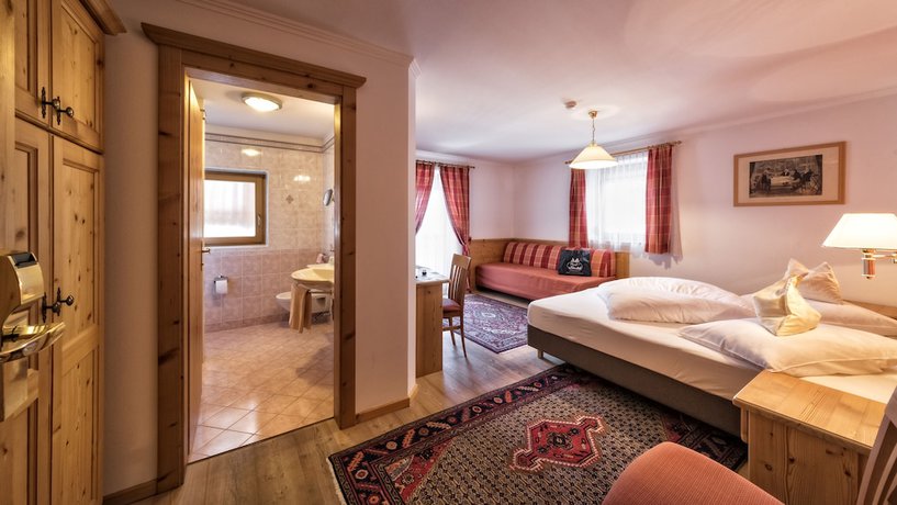 Imagen de la habitación del Hotel Mirabel, San Vigilio. Foto 15