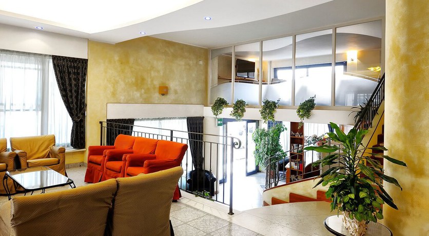 Imagen de los interiores del Hotel Mirabel, Viserba. Foto 17