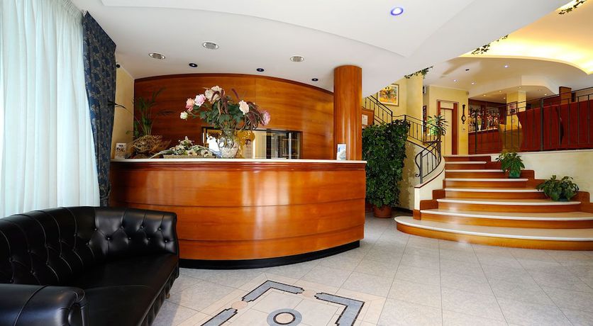 Imagen de los interiores del Hotel Mirabel, Viserba. Foto 19