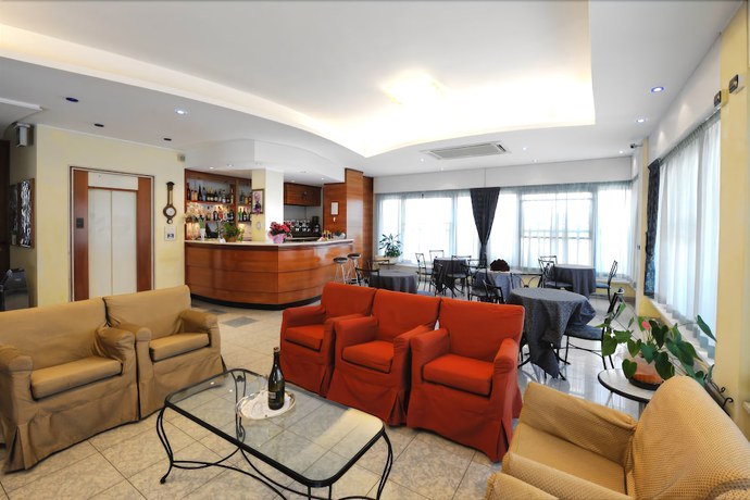 Imagen de los interiores del Hotel Mirabel, Viserba. Foto 20
