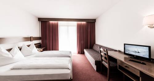 Imagen de la habitación del Hotel Mirabell. Foto 10