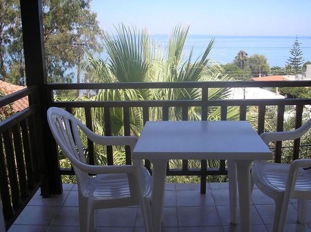 Imagen de la habitación del Hotel Mirabelle. Foto 9