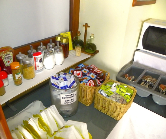 Imagen del bar/restaurante del Hotel Mirabelle. Foto 6