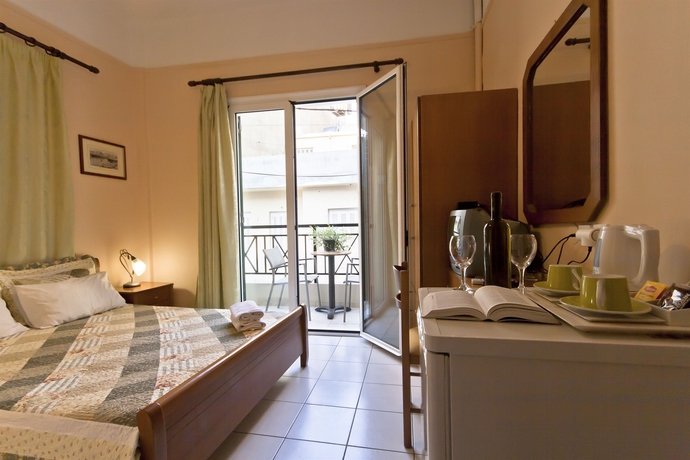 Imagen de la habitación del Hotel Mirabello, Heraklion. Foto 3