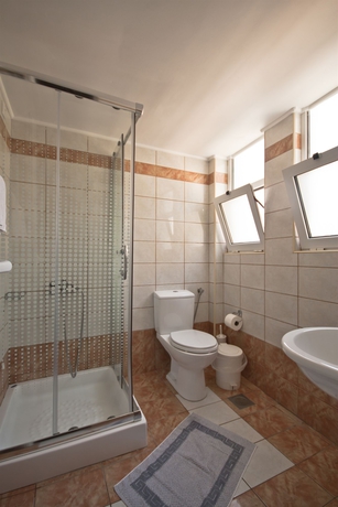 Imagen de la habitación del Hotel Mirabello, Heraklion. Foto 12