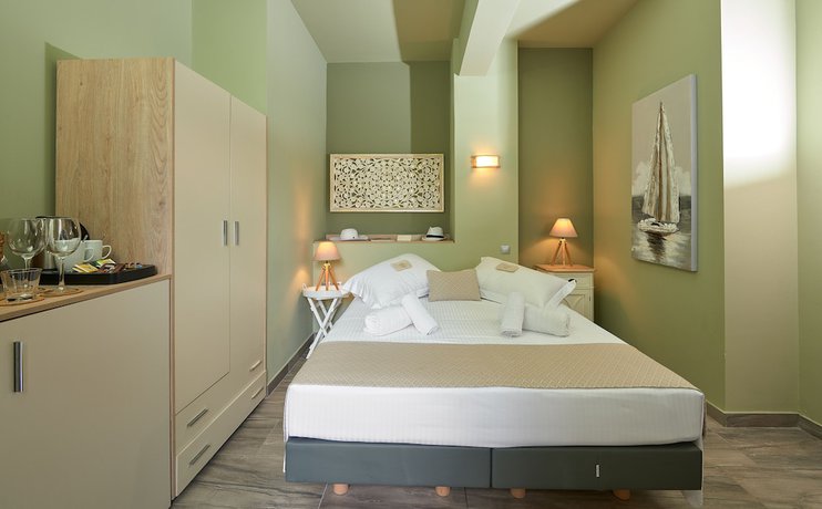 Imagen de la habitación del Hotel Mirabilia Boutique. Foto 13