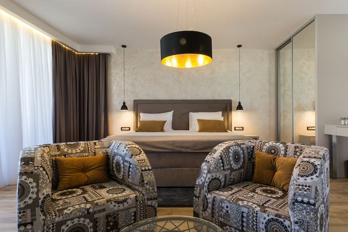 Imagen de la habitación del Hotel Mirabilis Residence. Foto 16