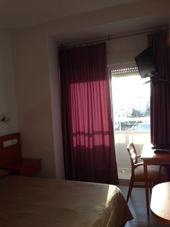 Imagen de la habitación del Hotel Mirablau. Foto 5