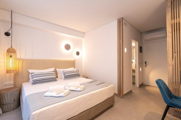 Imagen general del Hotel Mirablue Luxury Residences. Foto 8