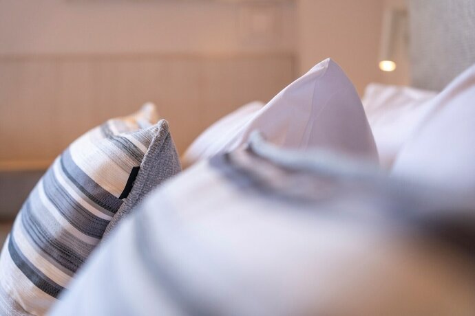 Imagen general del Hotel Mirablue Luxury Residences. Foto 9