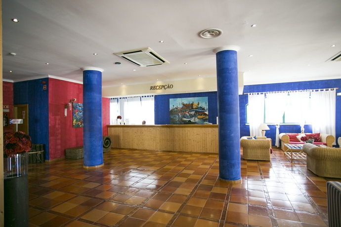 Imagen de los interiores del Hotel Mirachoro Carvoeiro. Foto 6