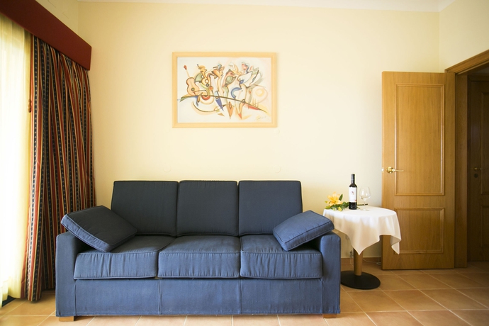 Imagen de los interiores del Hotel Mirachoro Carvoeiro. Foto 8