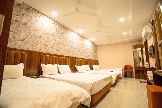 Imagen de la habitación del Hotel Miracle. Foto 3