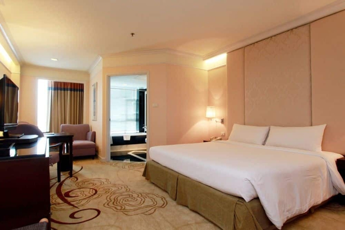 Imagen general del Hotel Miracle Grand Convention. Foto 15