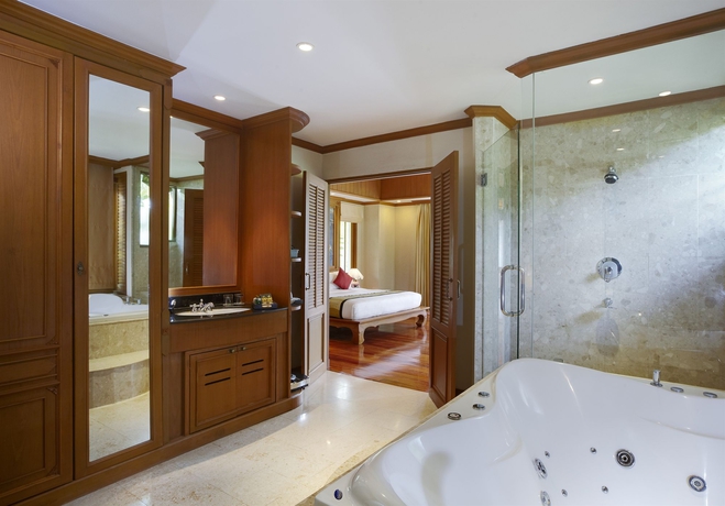 Imagen de la habitación del Hotel Miracle Island Resort. Foto 5
