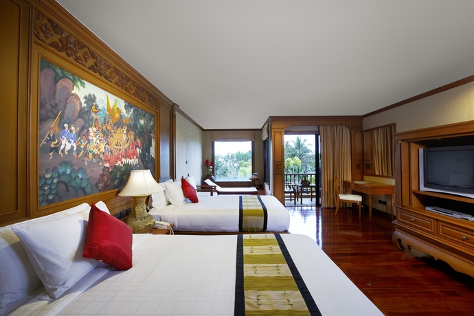 Imagen de la habitación del Hotel Miracle Island Resort. Foto 6