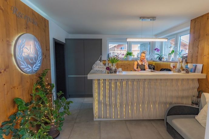 Imagen de los interiores del Hotel Miracle Seasons. Foto 16