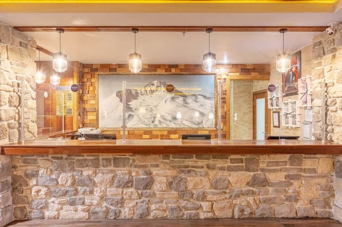 Imagen de los interiores del Hotel Mirada Del Lago. Foto 15