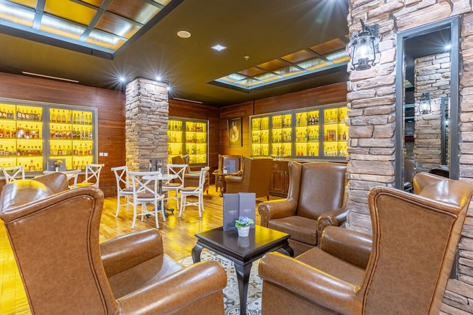 Imagen del bar/restaurante del Hotel Mirada Del Lago. Foto 3
