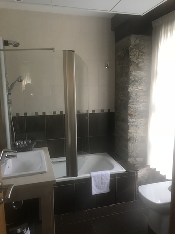 Imagen de la habitación del Hotel Mirador De Barcia. Foto 16