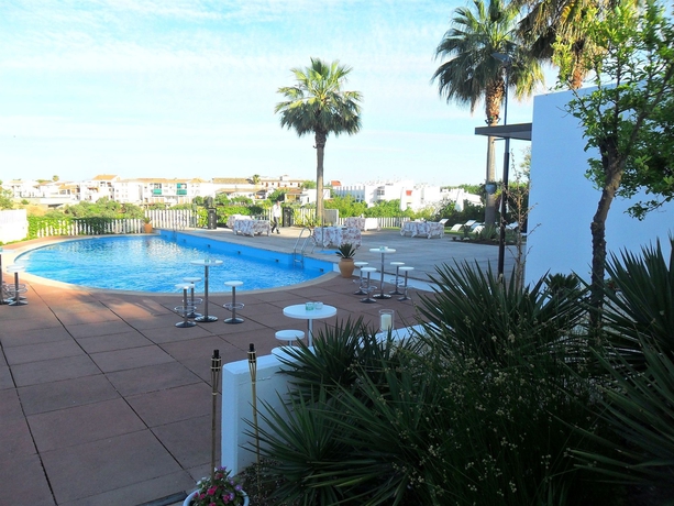 Imagen de los exteriores del Hotel Mirador De Montoro. Foto 8