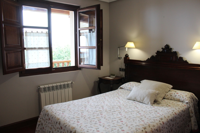 Imagen de la habitación del Hotel Mirador De Moriyón. Foto 6