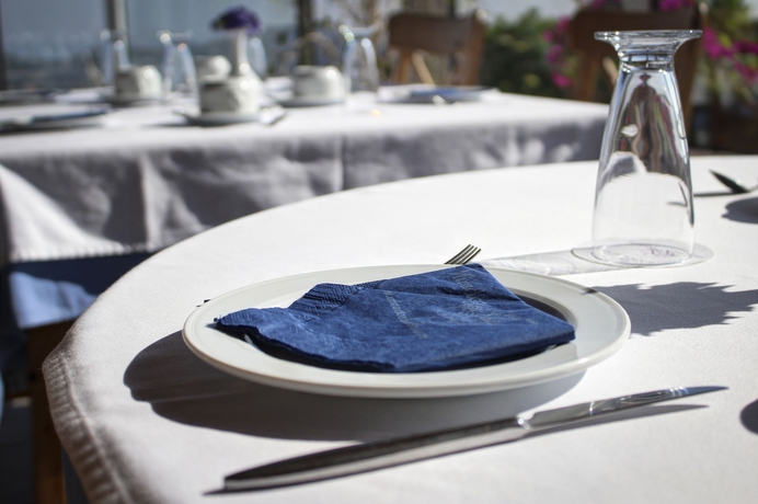 Imagen del bar/restaurante del Hotel Mirador Del Sella. Foto 4